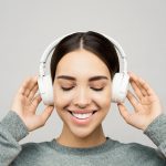 girl experiencing mindful music meditation